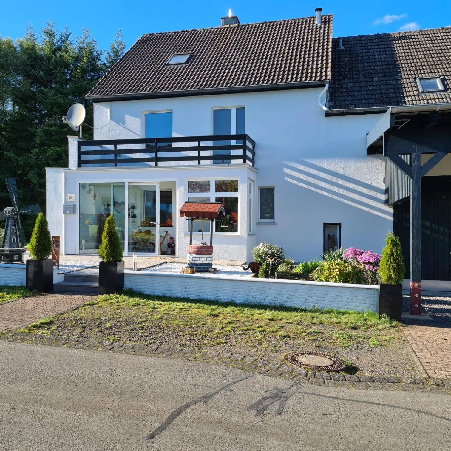 Guesthouse Wallenborn - Lodge Extérieur photo